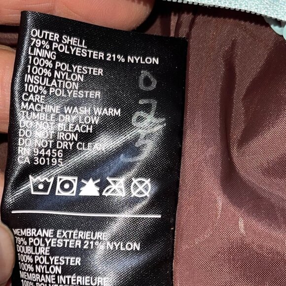 HOLDEN ski/snowboard jacket/gorgeous condition/L(pit to pit-21) - Picture 9 of 13